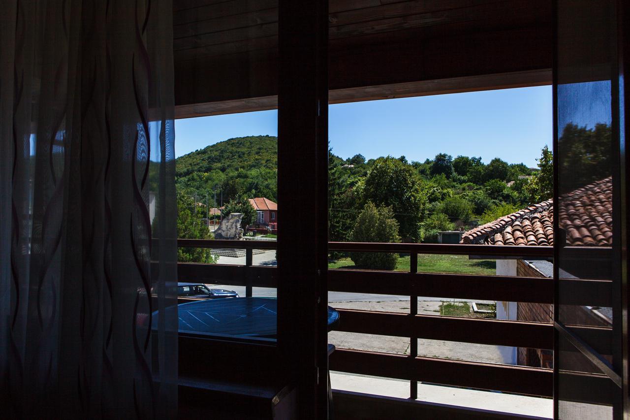 Family Hotel Kipra Extérieur photo